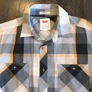 Levi’s Button Down